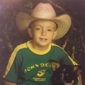 Meet your Posher, Collin